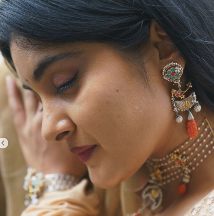 Arzu Earrings (Coral)