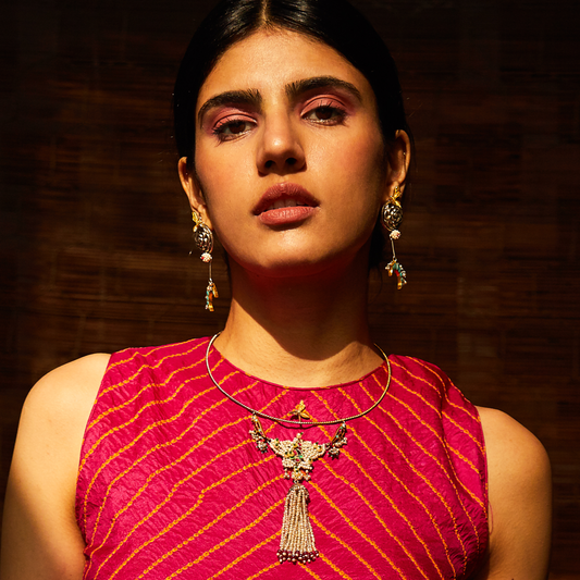 Navya Choker