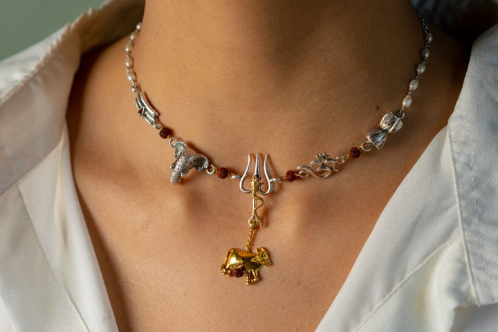 Tejaswani Choker
