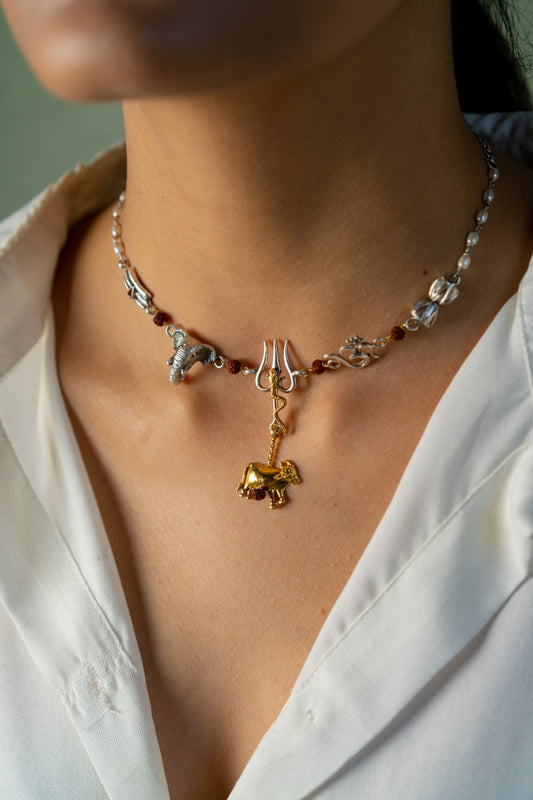 Tejaswani Choker