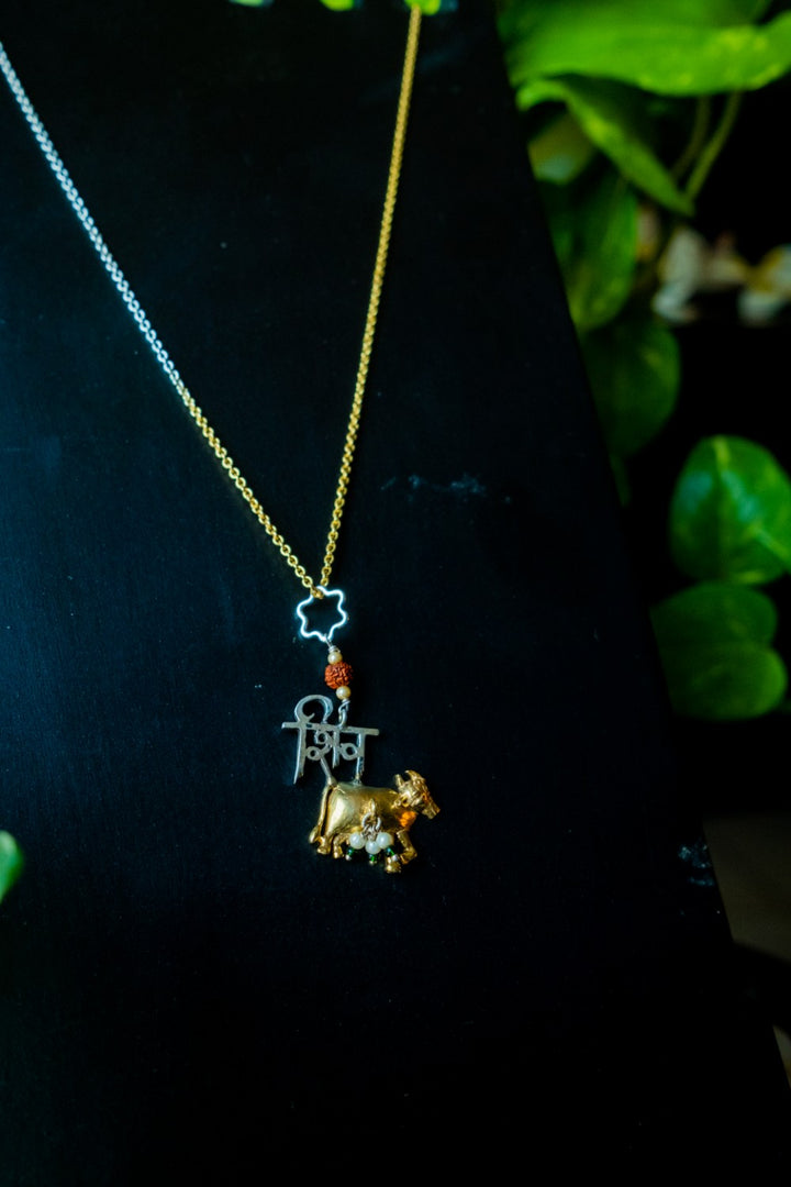 Vrisha Pendant