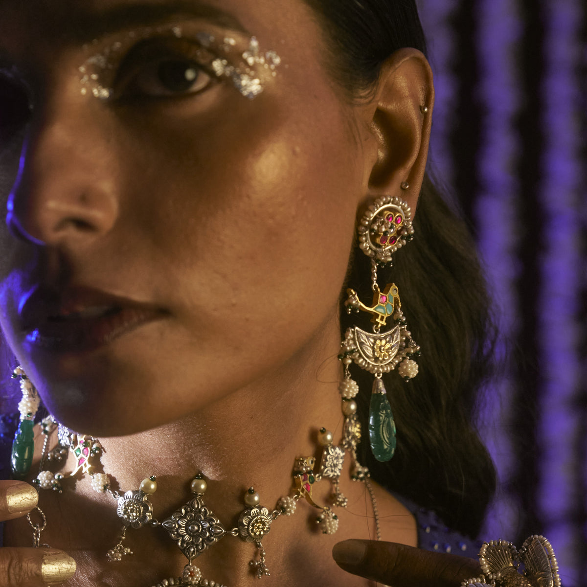 Arzu Earrings (Emerald)