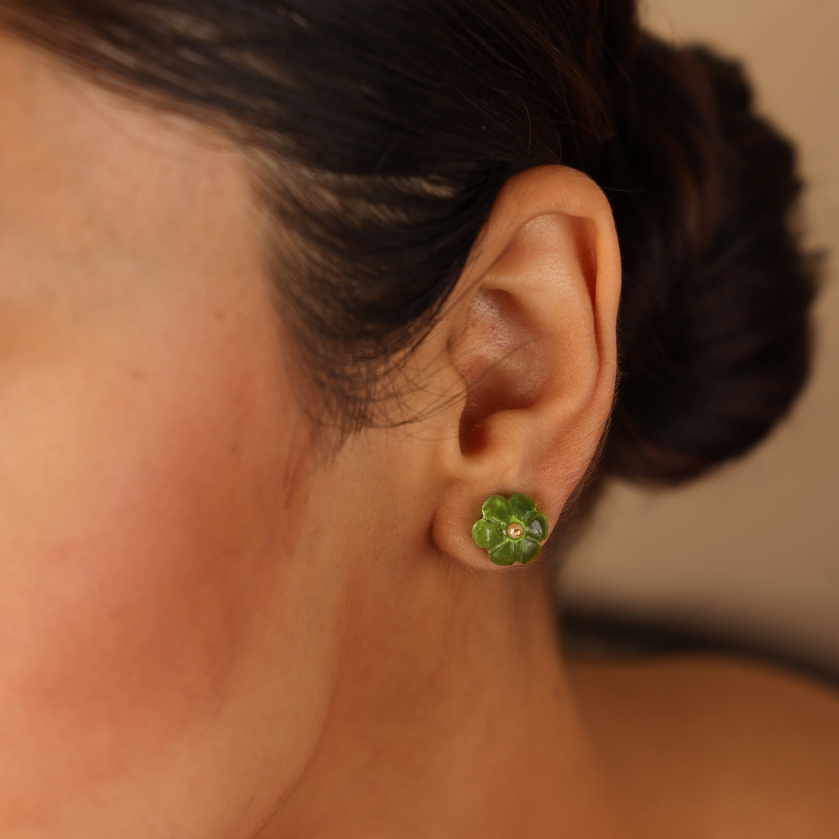 GREEN PUSHP EARRINGS
