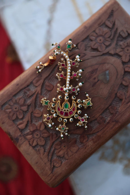 Amu Brooch