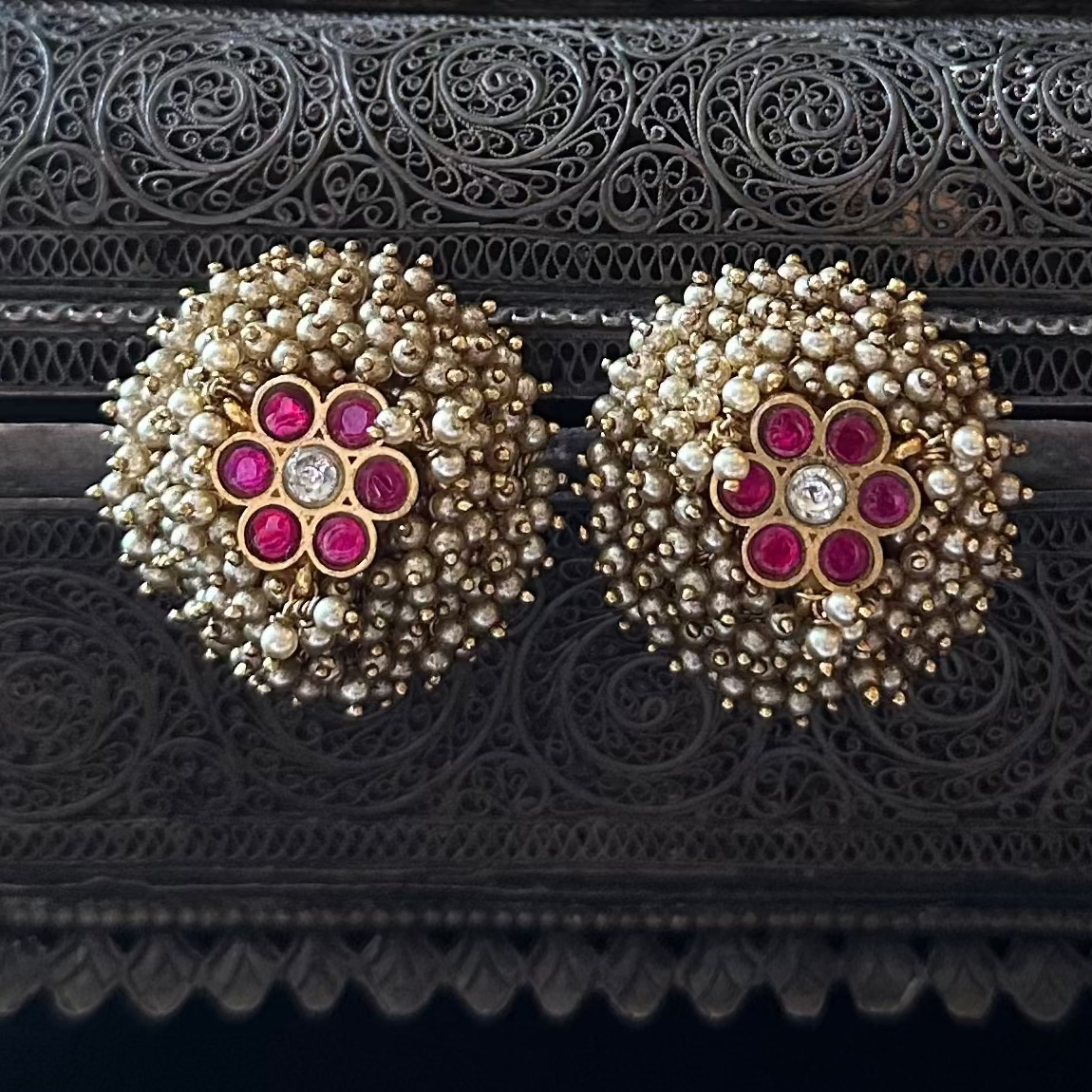 Janki Studs