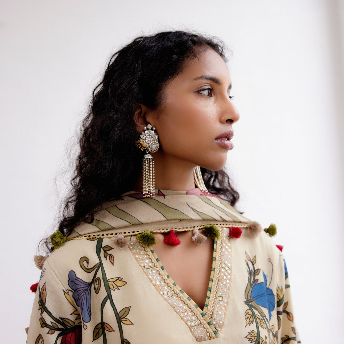 Nur Earrings