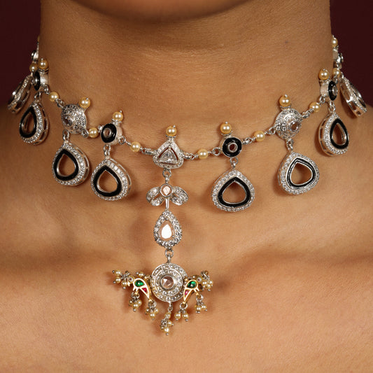 Alia Choker