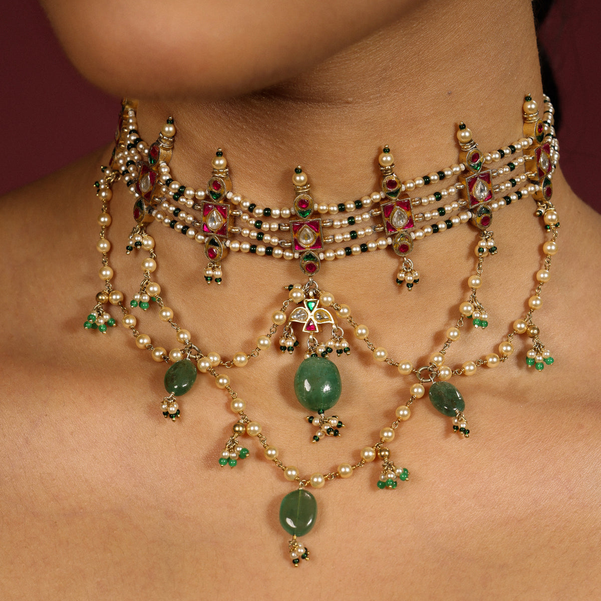 Azam Choker