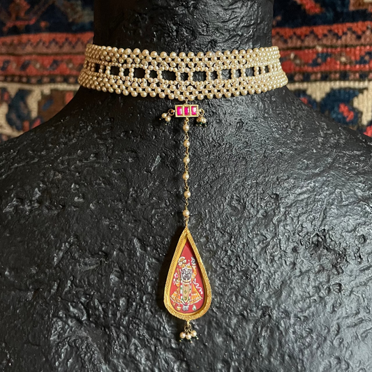 Shyama choker