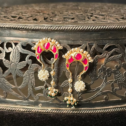 Asmita Studs
