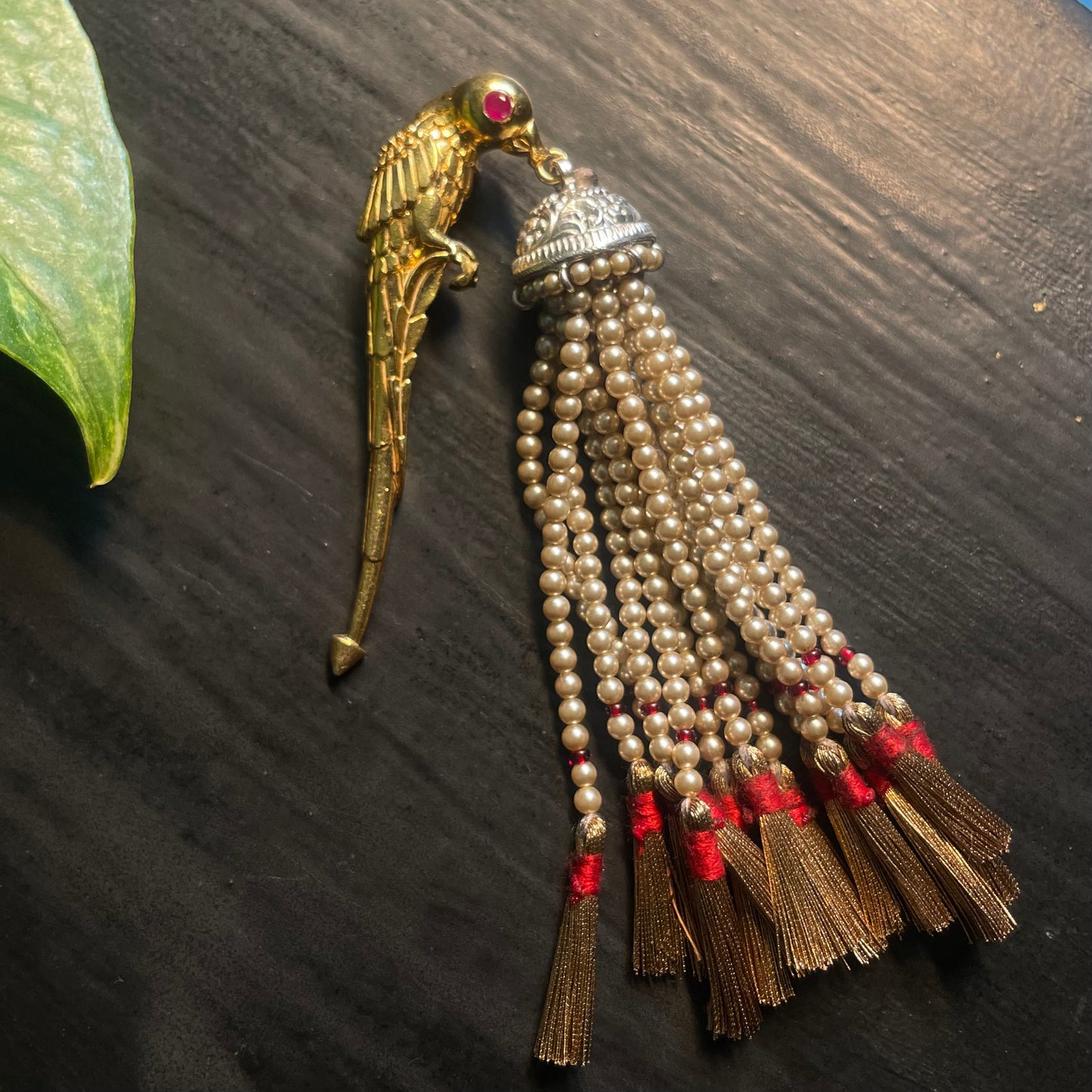 AVA BROOCH