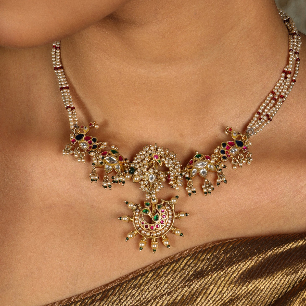 Jalwa Necklace