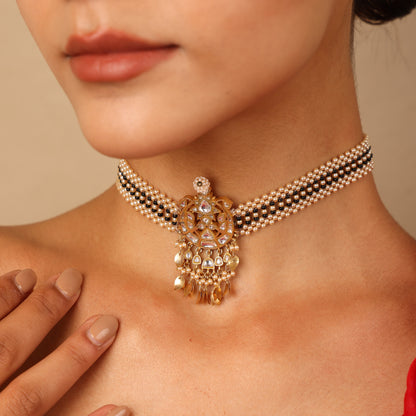KANTA CHOKER