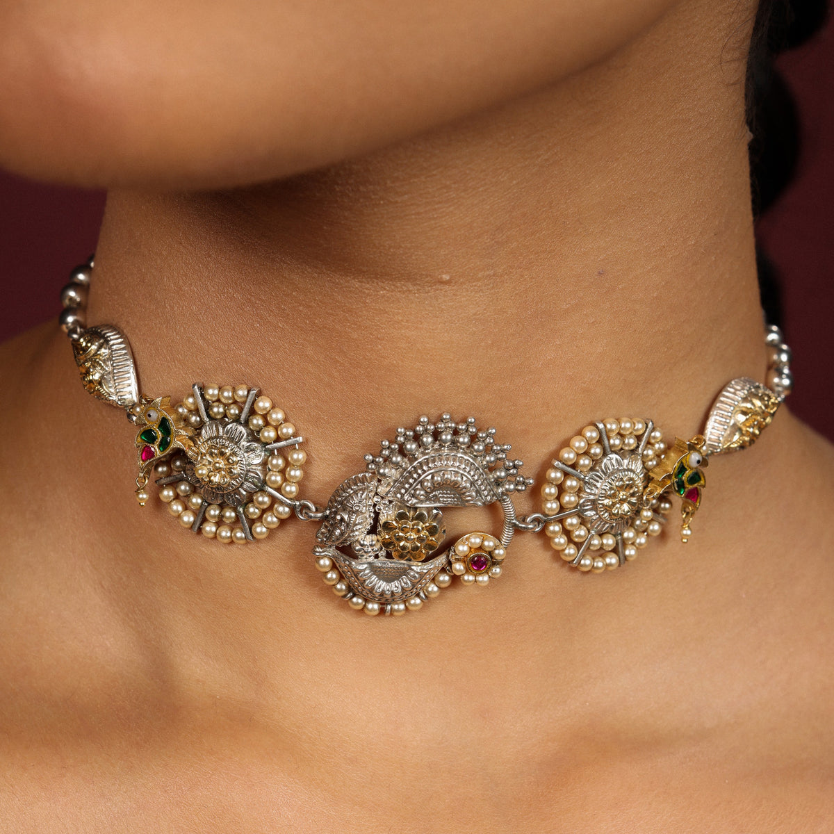Nimrah Choker