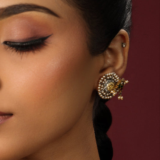 Nimrah Studs