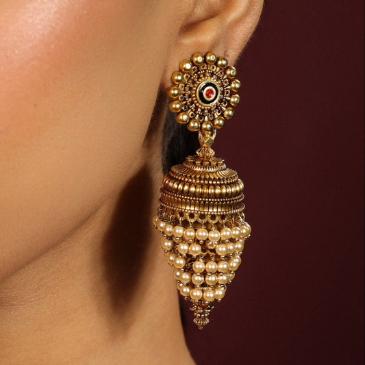 Noori Earrings Pearl
