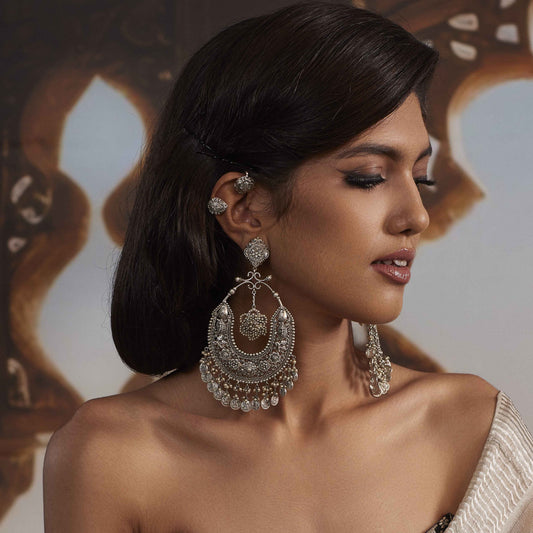 SASHI EARRING
