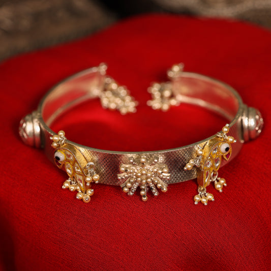 CHANDRAMUKHI BRACELET