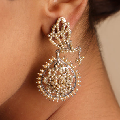 Qia Earrings