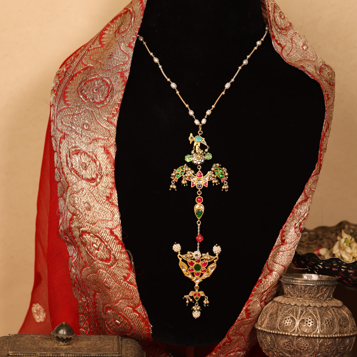 Maaya Necklace
