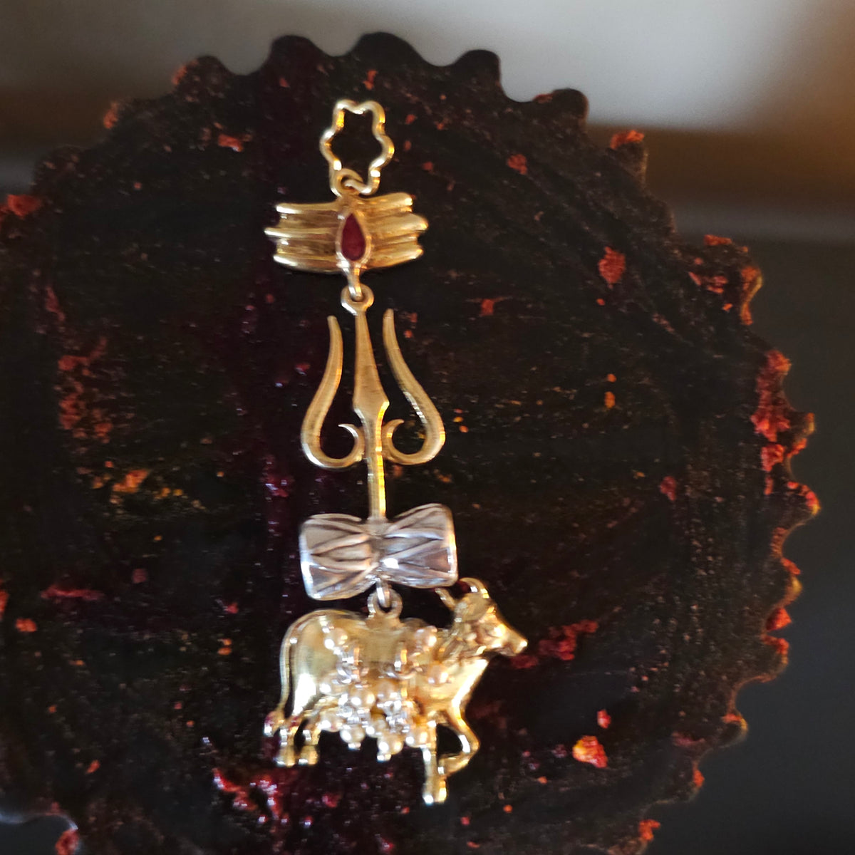 Shankara Pendant 2