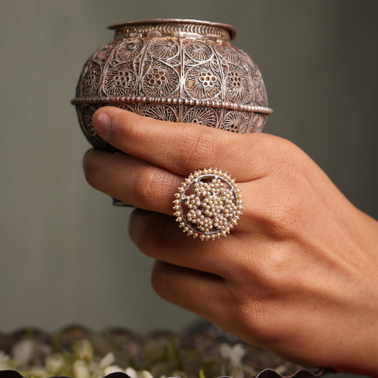 Lamha Ring