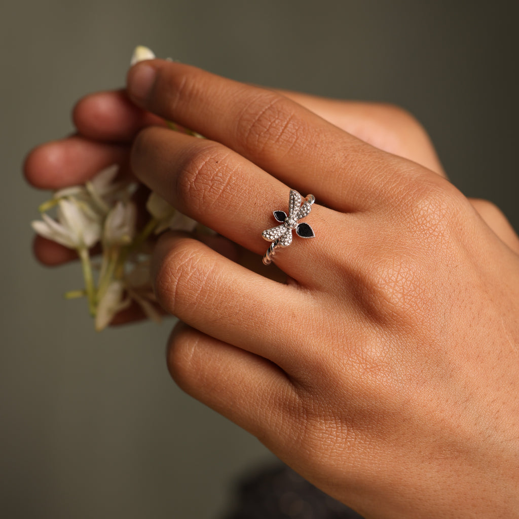 Bug Ring | Sheetal Zaveri by Vithaldas