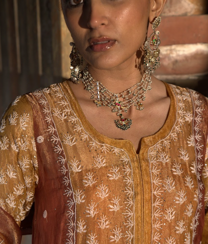 Kubra Choker 2