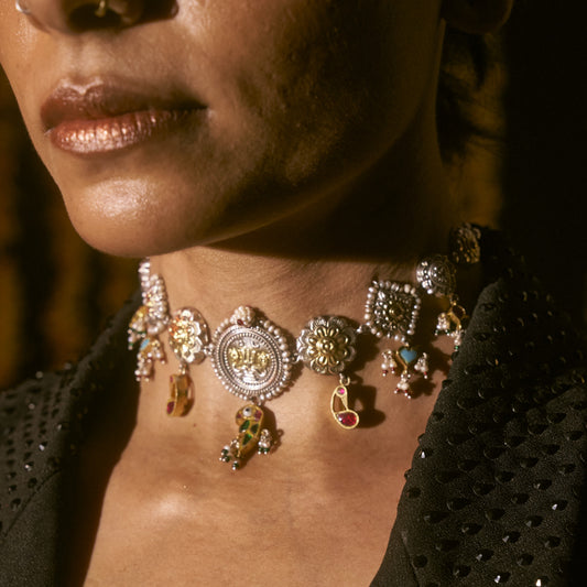 Zia Choker