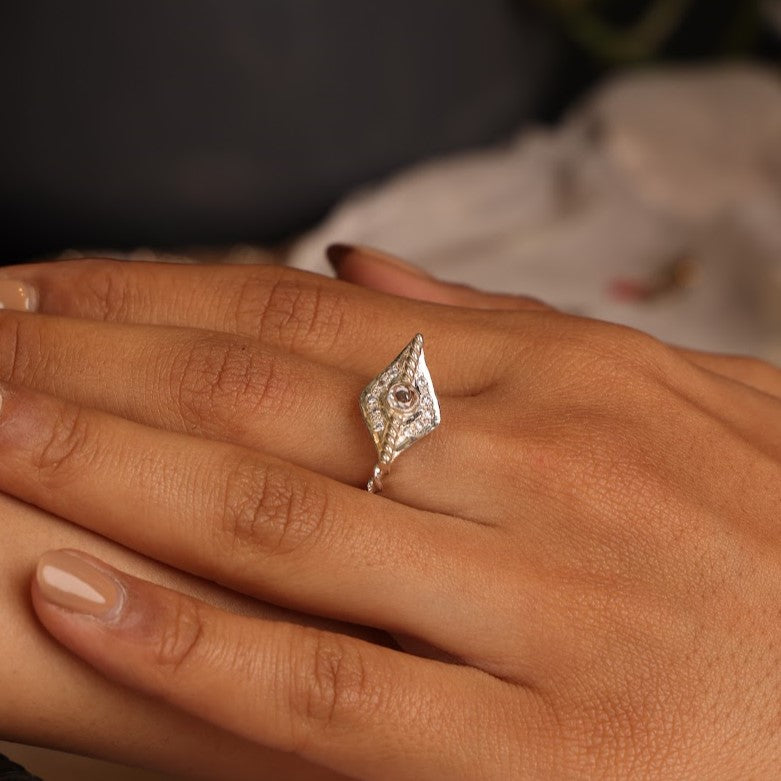 TARA RING