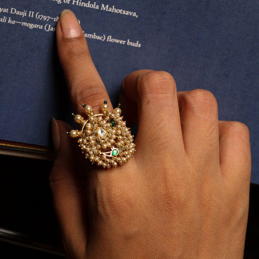 Veena Ring