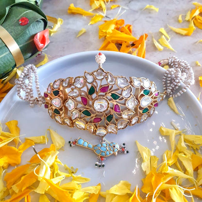 Festive Choker