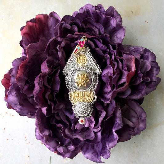 Ahana Ring