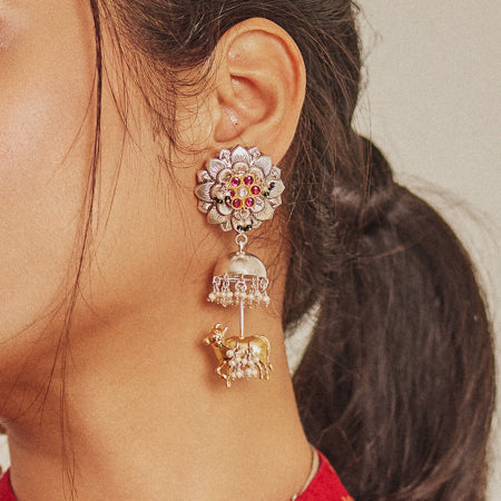 Dhriti Earrings (choose between 3 kundan motifs)