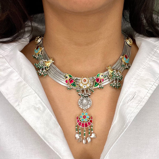 Aish Necklace (5 lines)