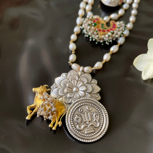 Sumi Layered Necklace (with natural pearls)