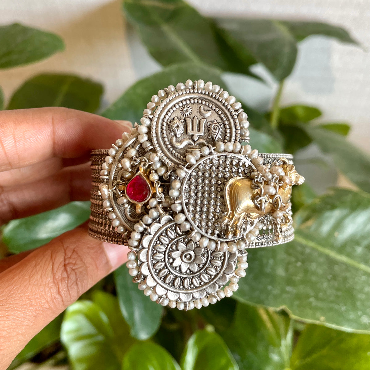 Mudra Cuff