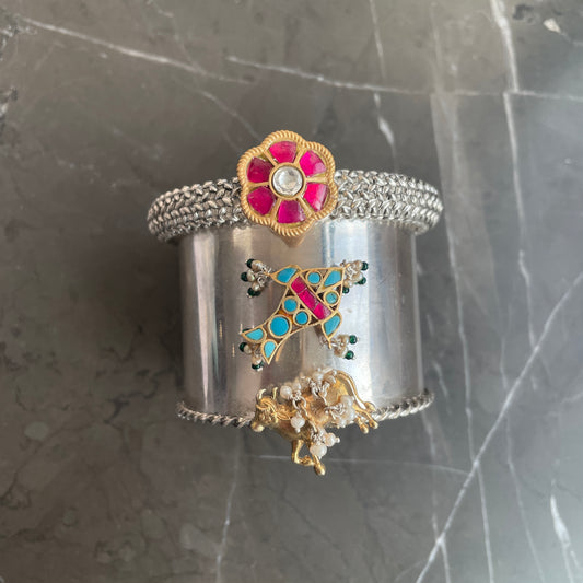 Raavi Cuff