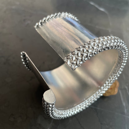 Raavi Cuff