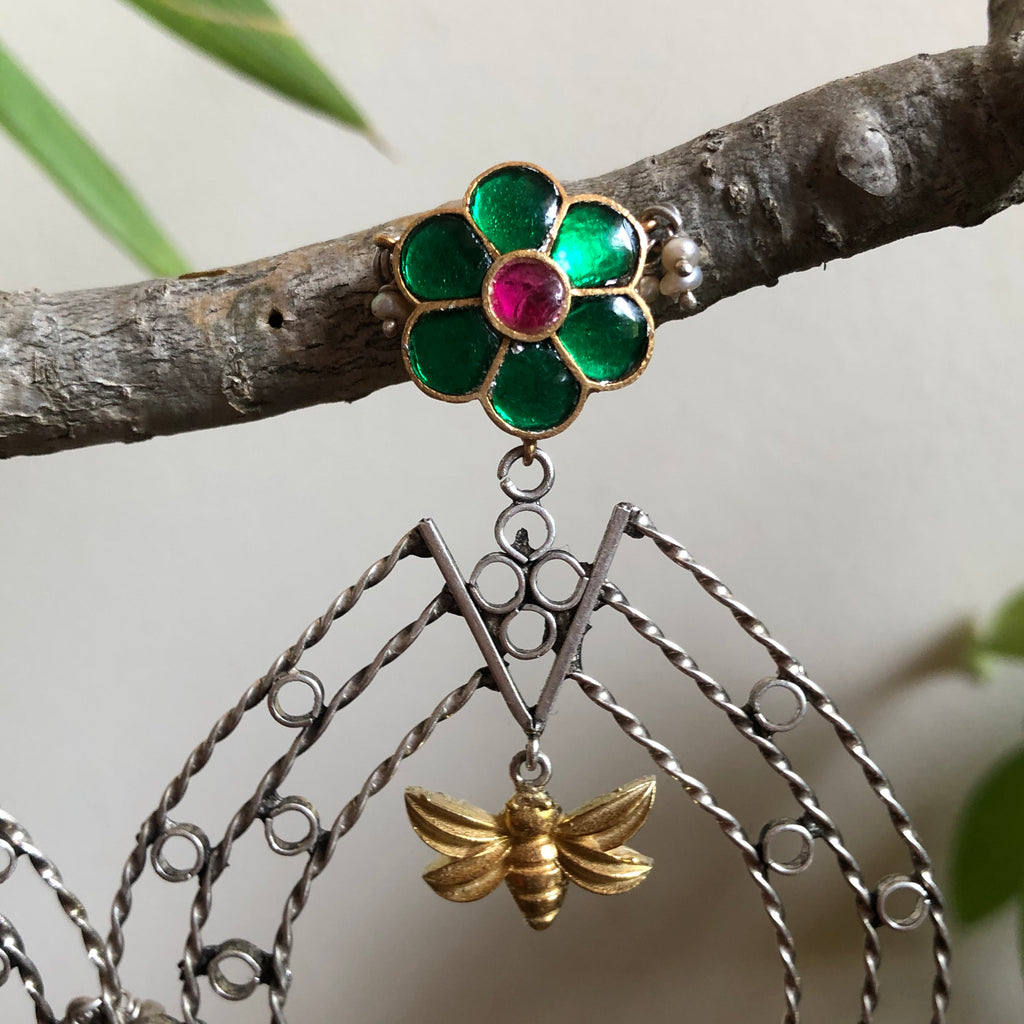 Aviya Earrings - With Green Flower and Bee Motif