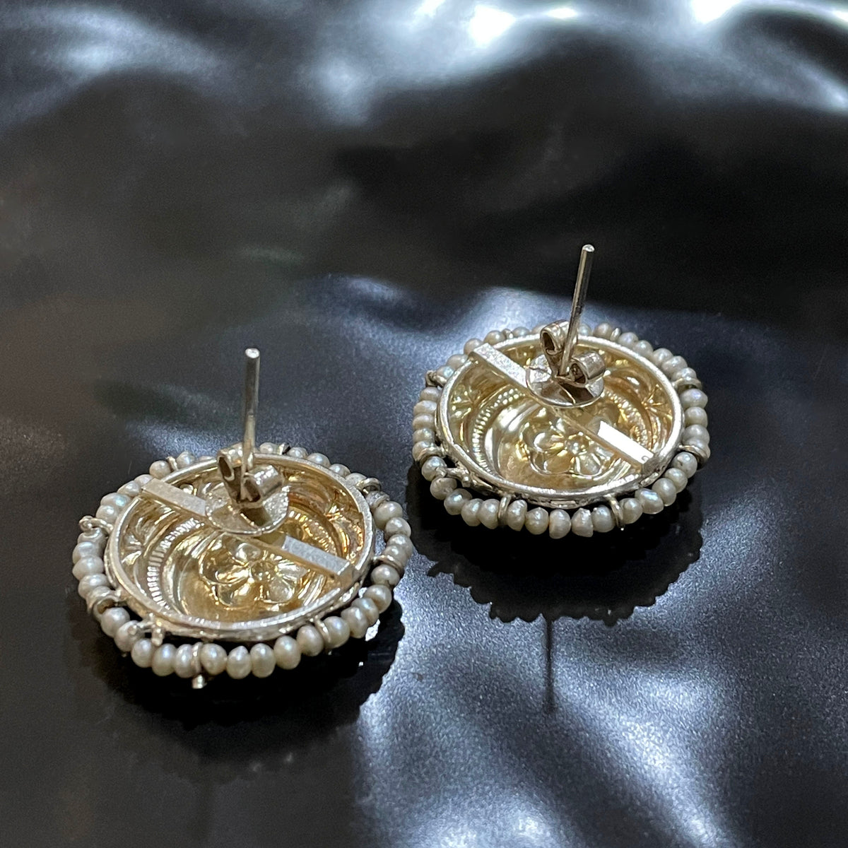 Ashki Studs
