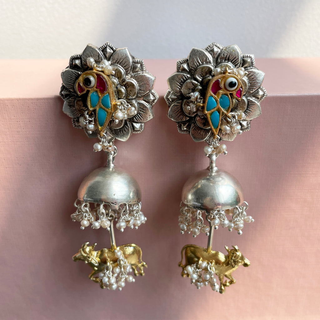 Dhriti Earrings (choose between 3 kundan motifs)