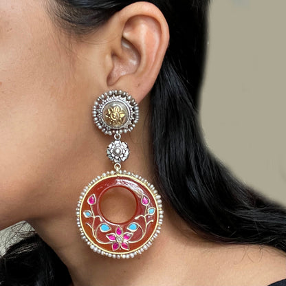 Saki Earrings - Tan