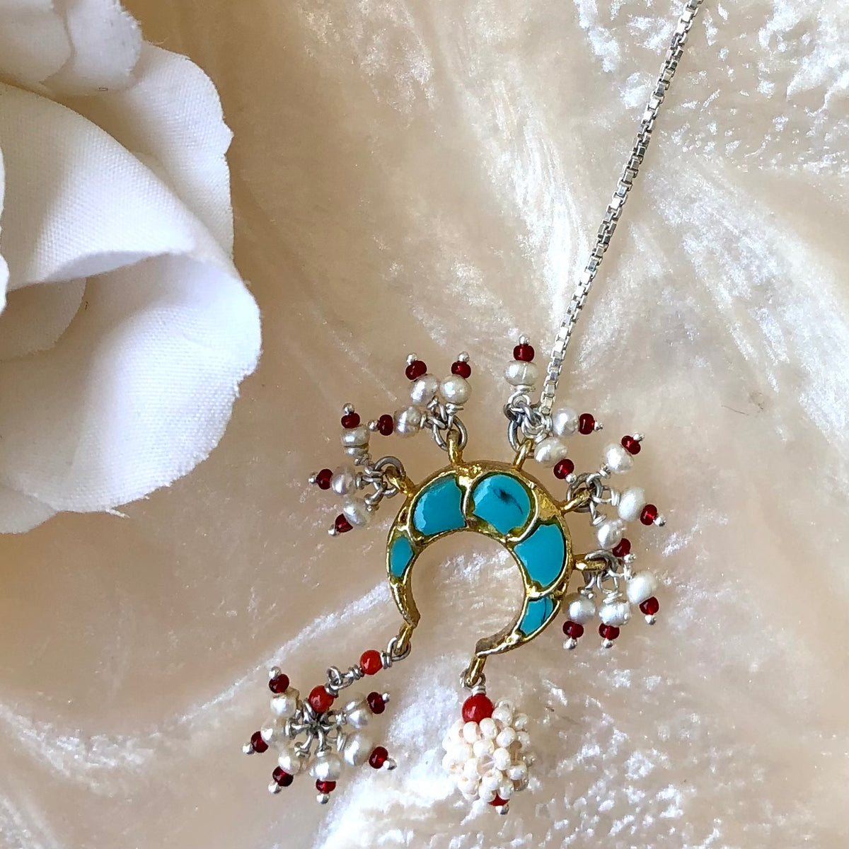 Aahna Chain