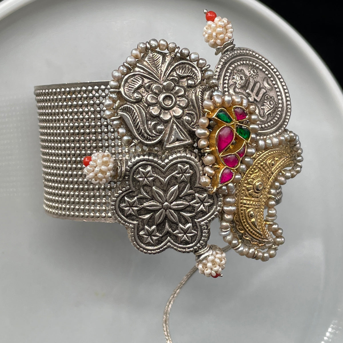 Heer Cuff with Ring