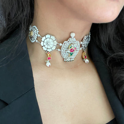 Avira Choker - small