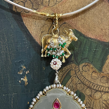 Preet Pendant