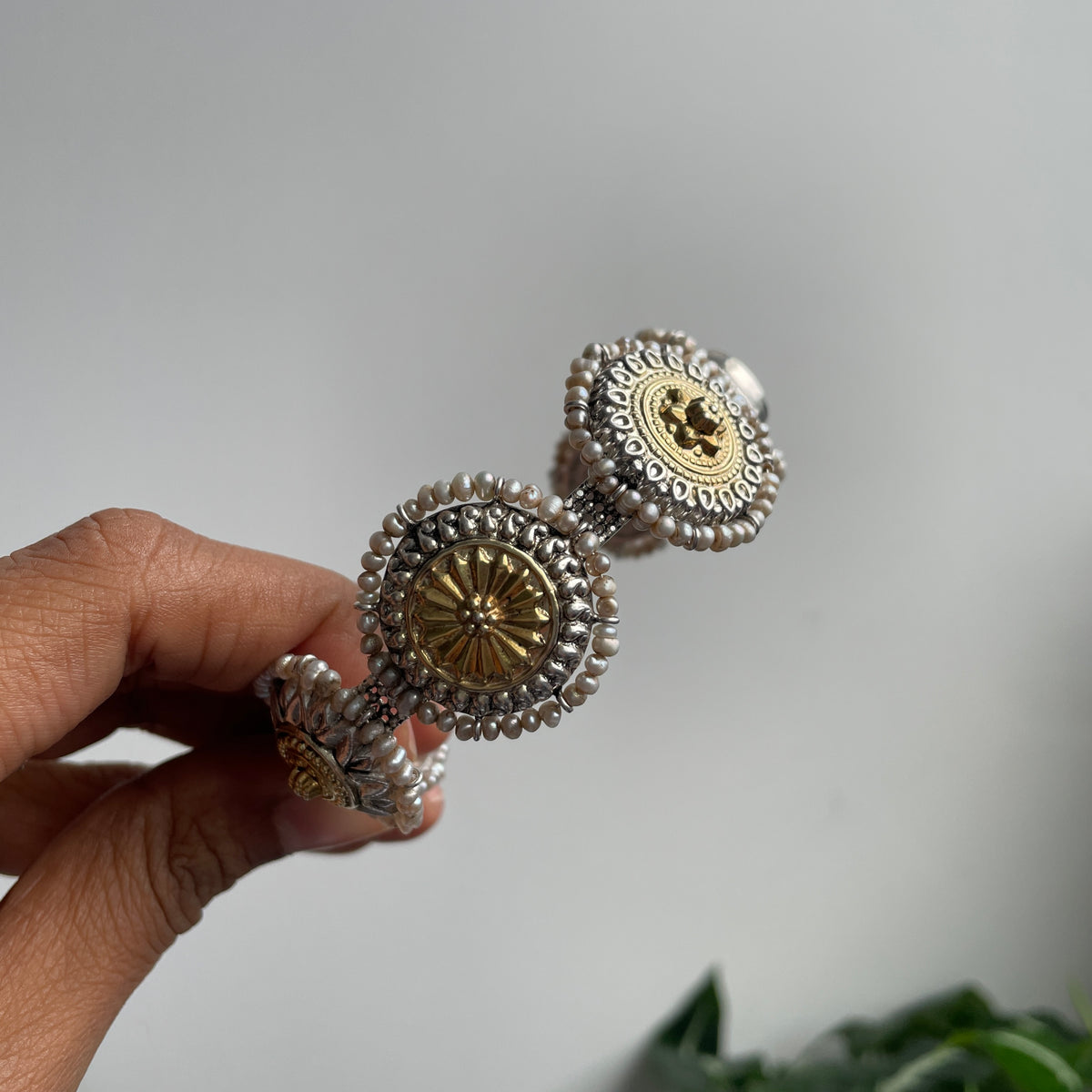 Falgun Bracelet (Single Pcs)