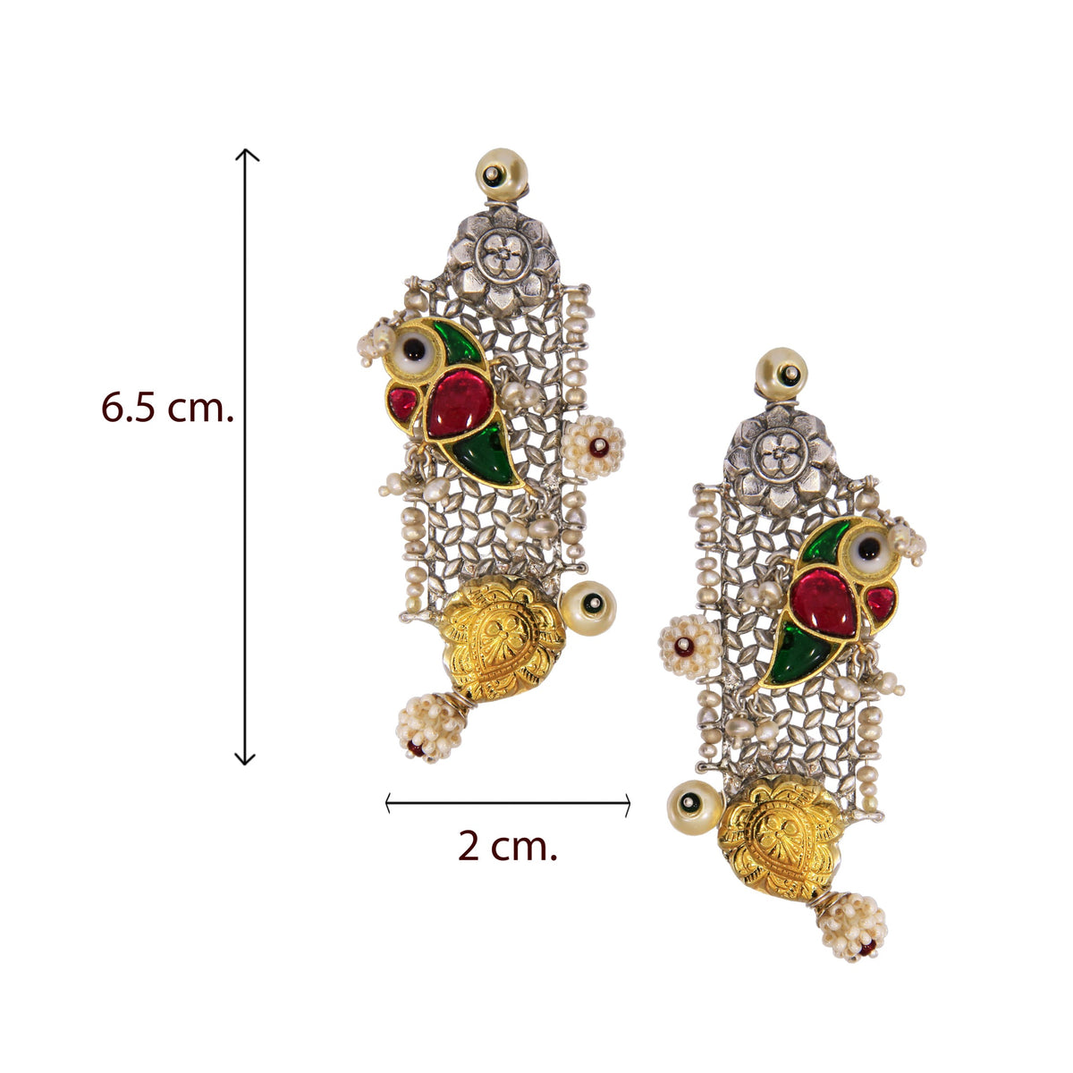 Nina Studs