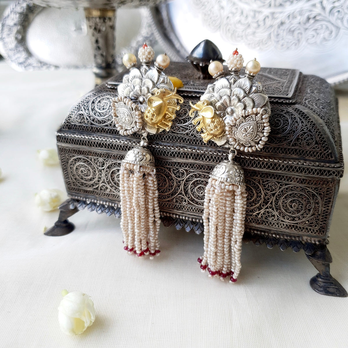 Nur Earrings